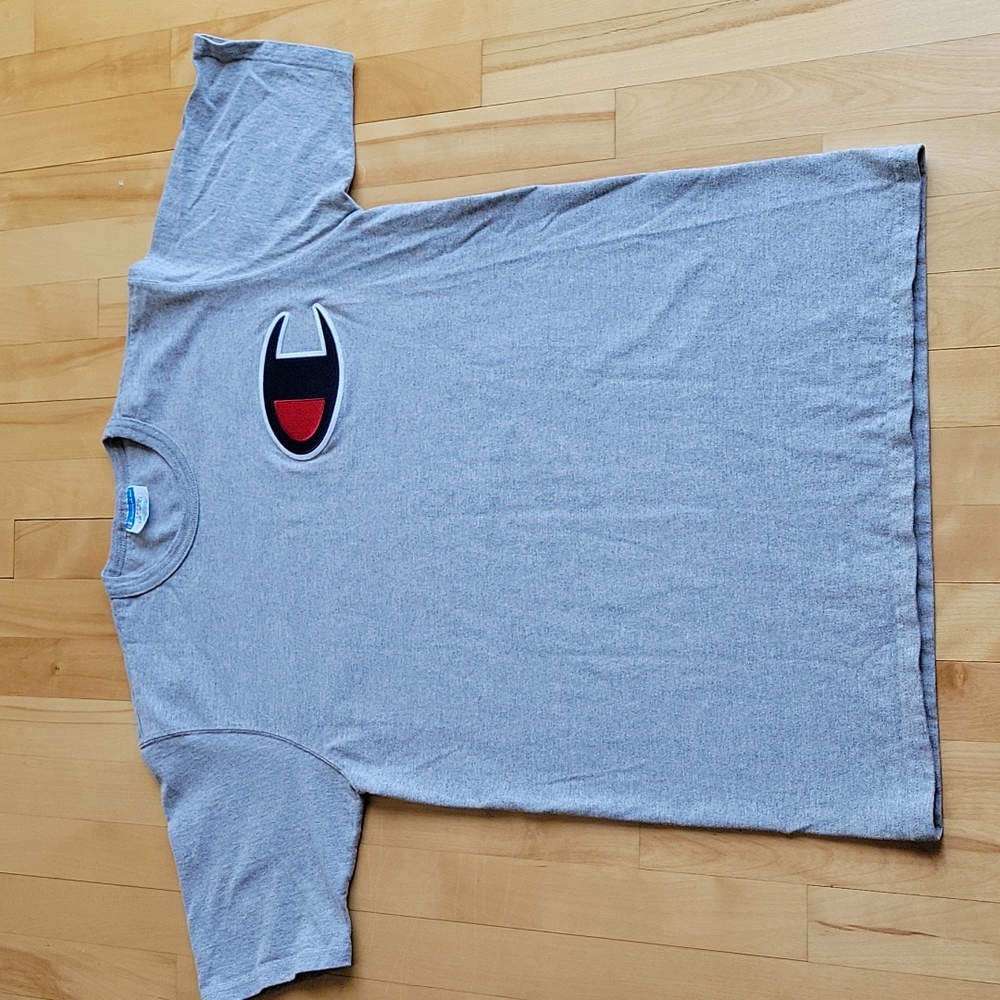 Champion Vintage 90s Large Logo Patch Gray T Shirt Large